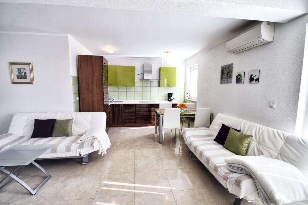 Apartments Link Rovinj Pokoj fotografie
